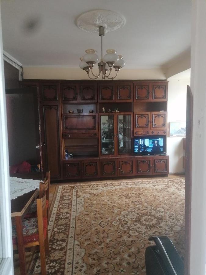 Good Luck Apartment Yerevan Bagian luar foto